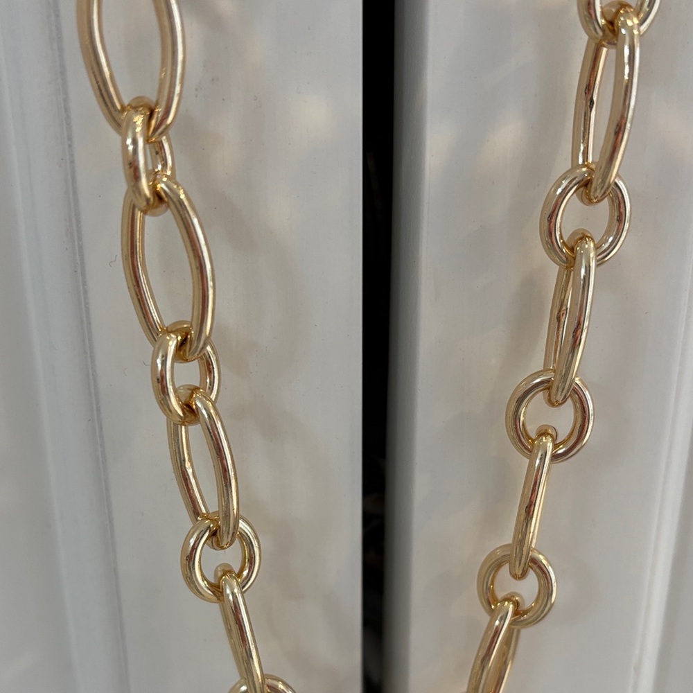 Elegant Gold Chain Necklace Costume - Picture 4 of 4